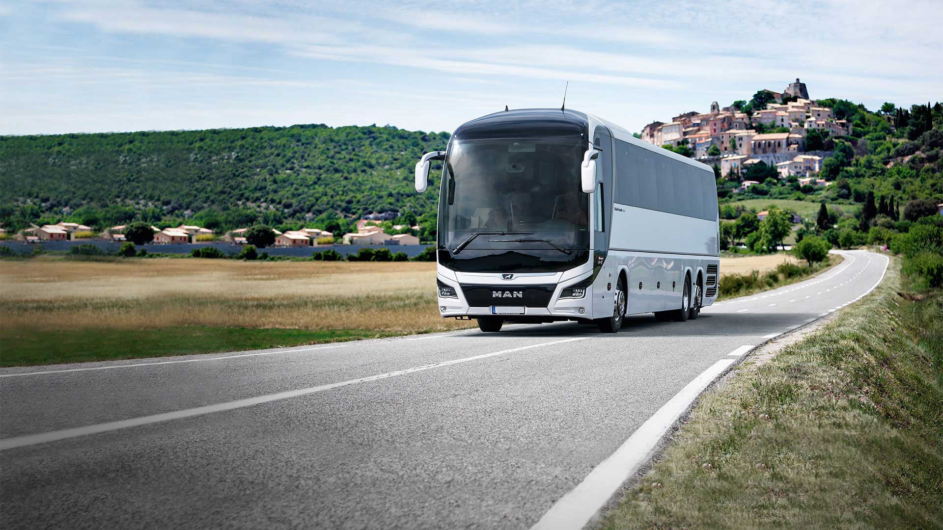 Cannes Coach Hire
